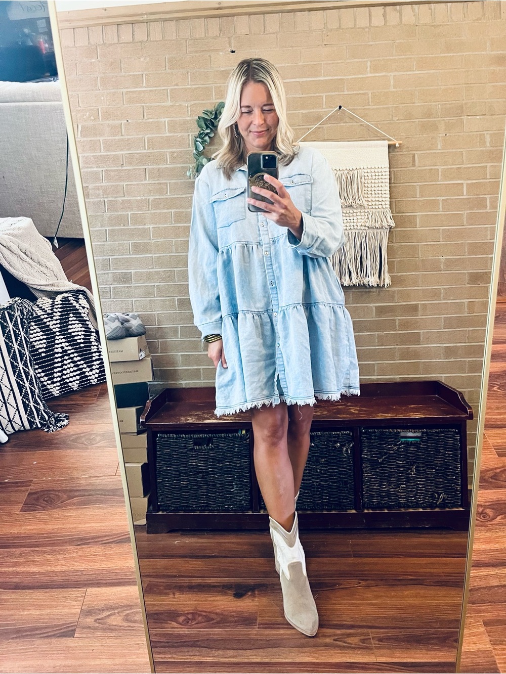 ODDY Light Blue Tiered Denim Button-Front Dress